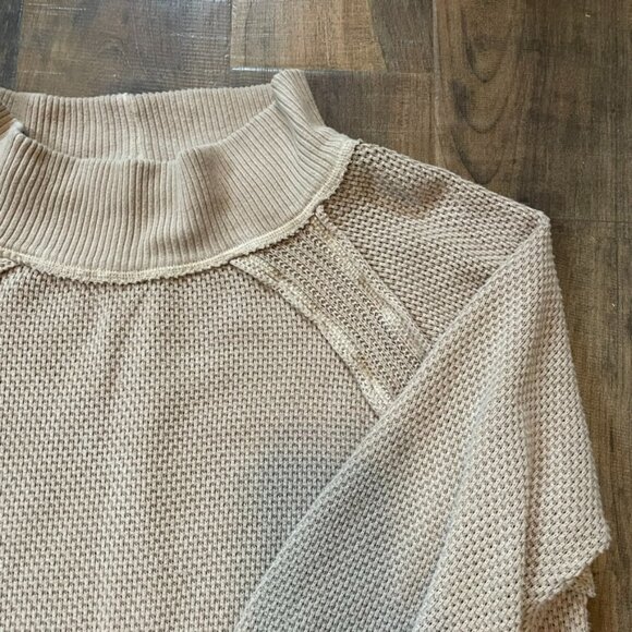 Free People Beige Textured Knit Balloon Sleeve Sweater Size Large - Picture 2 of 9